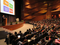 El titular del Conacyt, Enrique Cabrero Mendoza, ofreció una conferencia magistral en el Centro Cultural de la Universidad Autónoma de San Luis Potosí, con motivo del 90 aniversario de la Facultad de Contaduría y Administración.