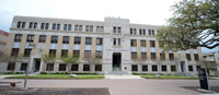 Imagen del edificio de Geociencias Michael T. Halbouty de la Universidad de Texas A&M.