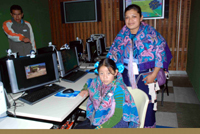 Estudiantes del Taller Micromundos, de Zinacantán, Chiapas, mostraron sus proyectos bilingües español-tzotzil en las instalaciones de Casa Telmex.