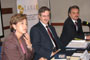 Rosaura Ruiz, vicepresidenta de la AMC; Juan Carlos Romero Hicks, director general del Conacyt, y Juan Pedro Laclette, presidente de la AMC.