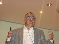 Edmundo Calva, investigador del Instituto de Biotecnología de la UNAM.