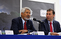 José Luis Morán, presidente de la Academia Mexicana de Ciencias, y Vaughan Turekian, director general de la Oficina de Ciencia y Tecnología para la Sostenibilidad de las Academias Nacionales de Ciencias de EU, en la inauguración del taller binacional Mejorar la Sostenibilidad de las Zonas Áridas Transfronterizas de Estados Unidos y México.