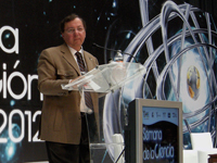 Alpen, Miembro Correspondiente de la AMC, es además presidente del Consejo de Ciencia, Tecnología e Innovación de Canadá.
