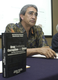 El Dr. Luis Astorga, académico del Instituto de Investigaciones Sociales de la UNAM y miembro de la Academia Mexicana de Ciencias.