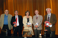 Luis Felipe Rodríguez, Fernando Castañeda, Rosaura Ruiz, Ruy Pérez Tamayo y Luis Estrada, al término de la presentación de los libros.