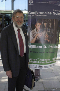 El Dr. William D. Phillips, Premio Nobel de Física 1997.
