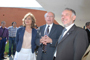 La ex presidenta y el presidente de la AMC, Rosaura Ruiz y Arturo Menchaca, respectivamente, acompañan al rector de la UNAM, José Narro, previo a la Ceremonia de Inicio del LI Año Académico de este organismo.