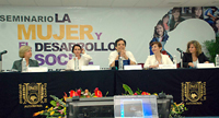 Aspectos del Panel Mujeres en la Ciencia, la Tecnología y la Innovación del Seminario La Mujer y el Desarrollo Social. Roles de Género en el Espacio Latinoamericano, que se realiza en la Universidad Autónoma de Chiapas.